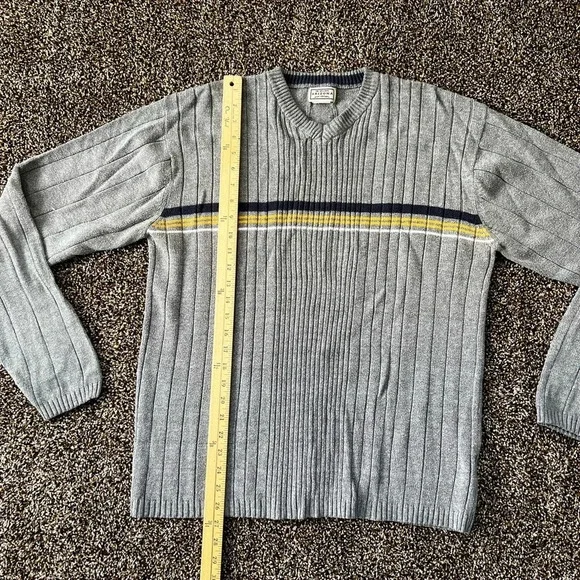 The Original Arizona Jean Companyy V-Neck sweater - Picture 4 of 6